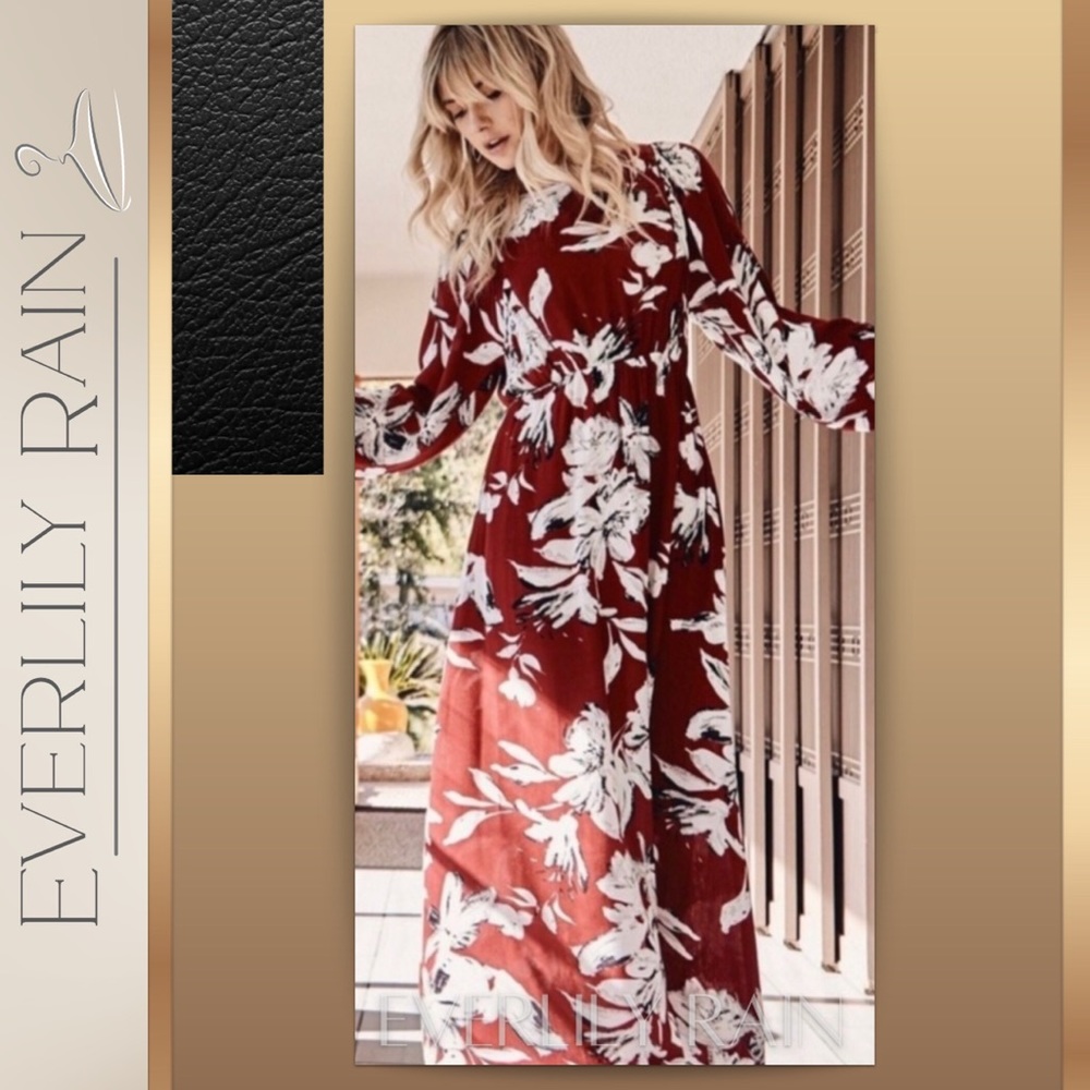 Gorgeous Red Floral Maxi Dress - Picture 4 of 11